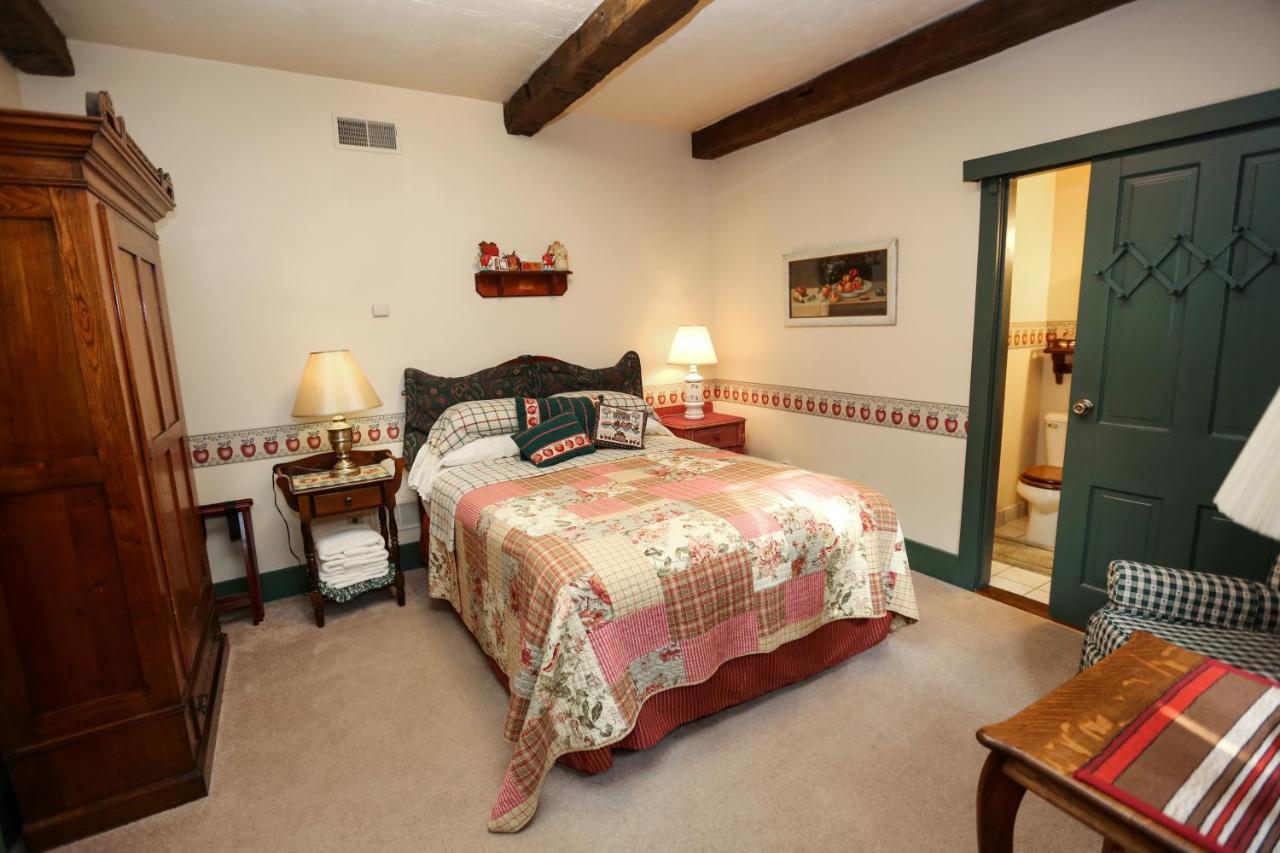 Watson Estate Bnb & Deer Creek Winery Юніонтаун Екстер'єр фото